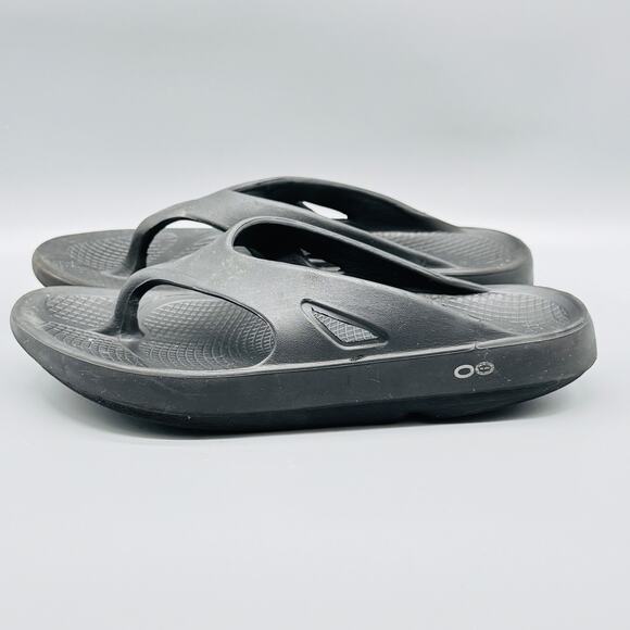 OOFOS Sandals Shoes Mens 9 Black Recovery Flip Flops Comfort OOriginal Thong main image 5